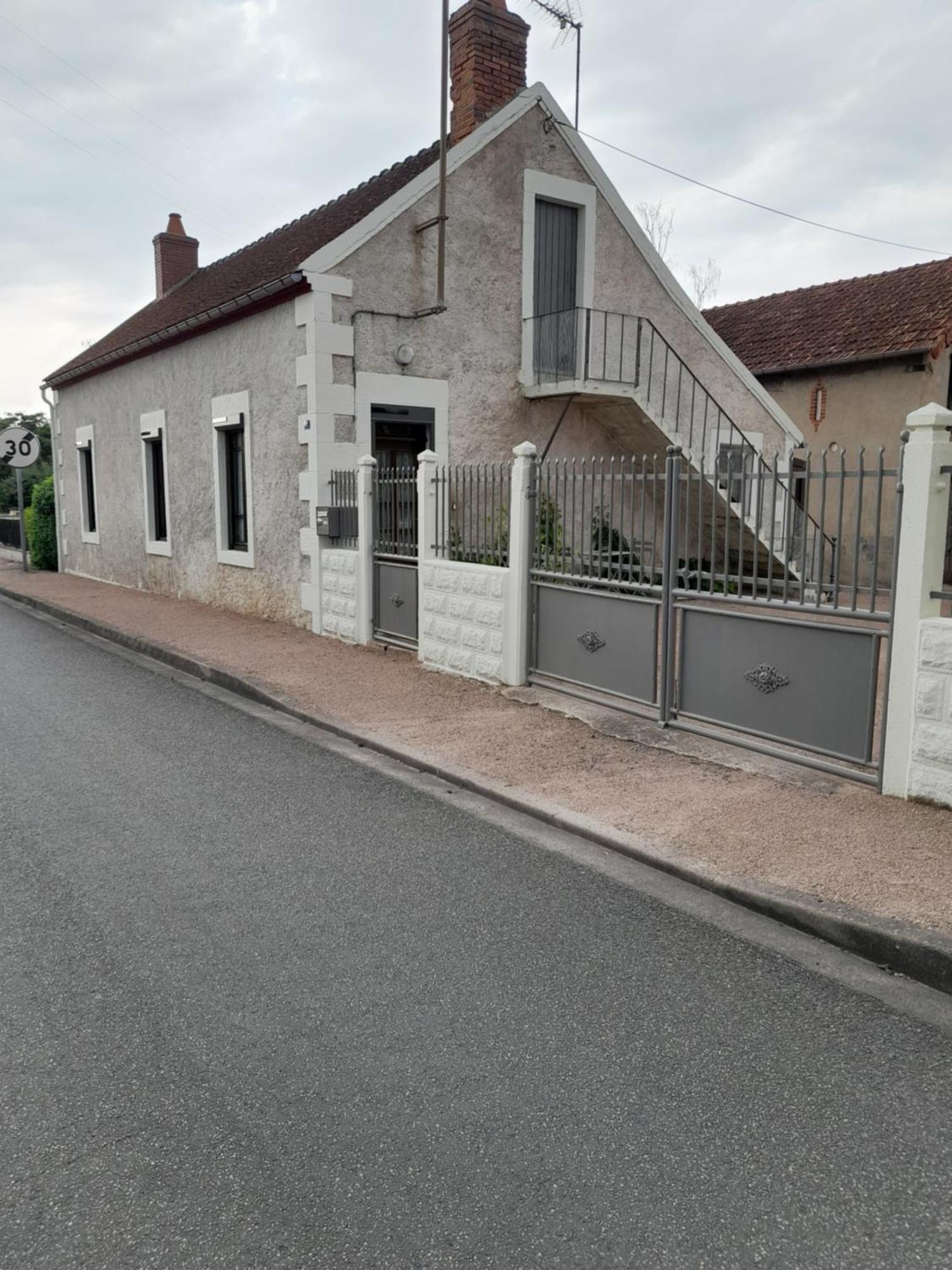 Maison Proche Le Pal 4Kms Thiel-sur-Acolin エクステリア 写真